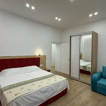 アパート Redvelvet Blloku *