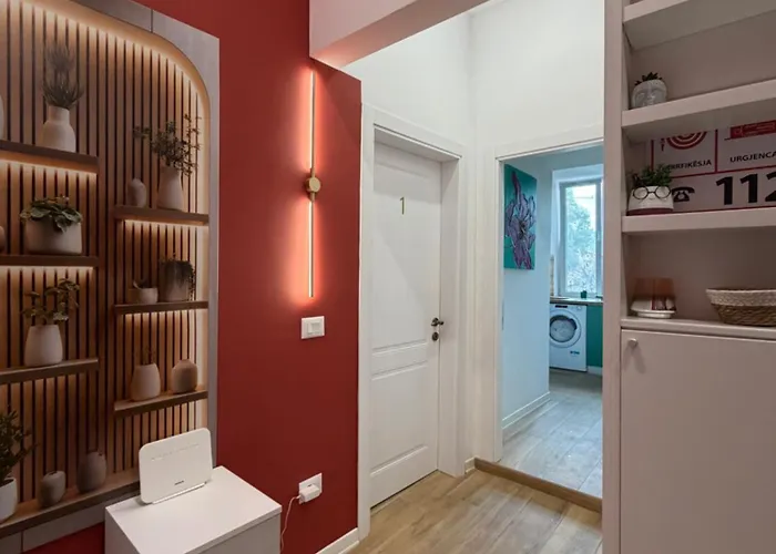 Redvelvet Blloku Apartment *
